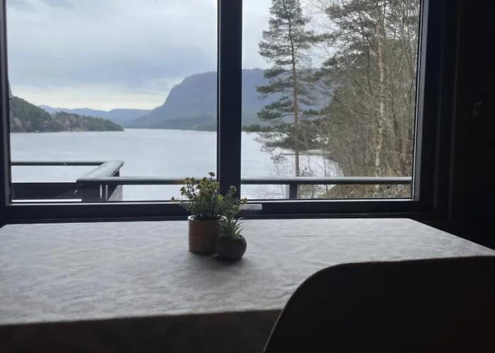 Barlindbotn Med Batutleige *